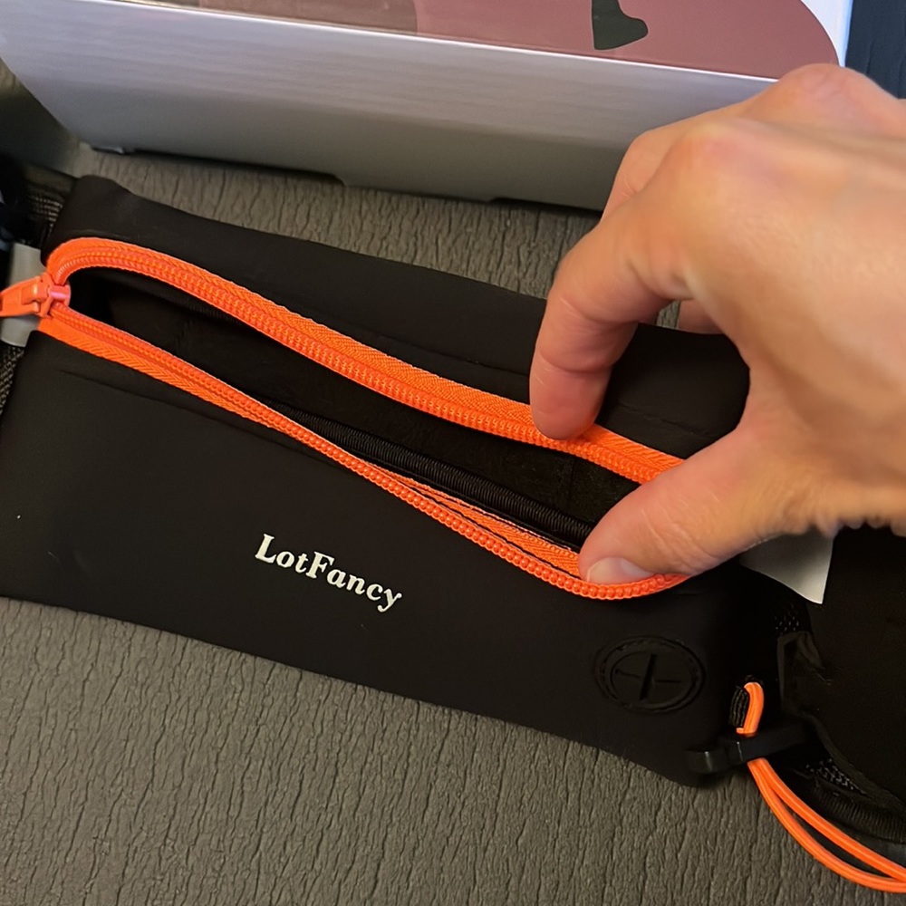 Fanny pack - Picture 2 of 7
